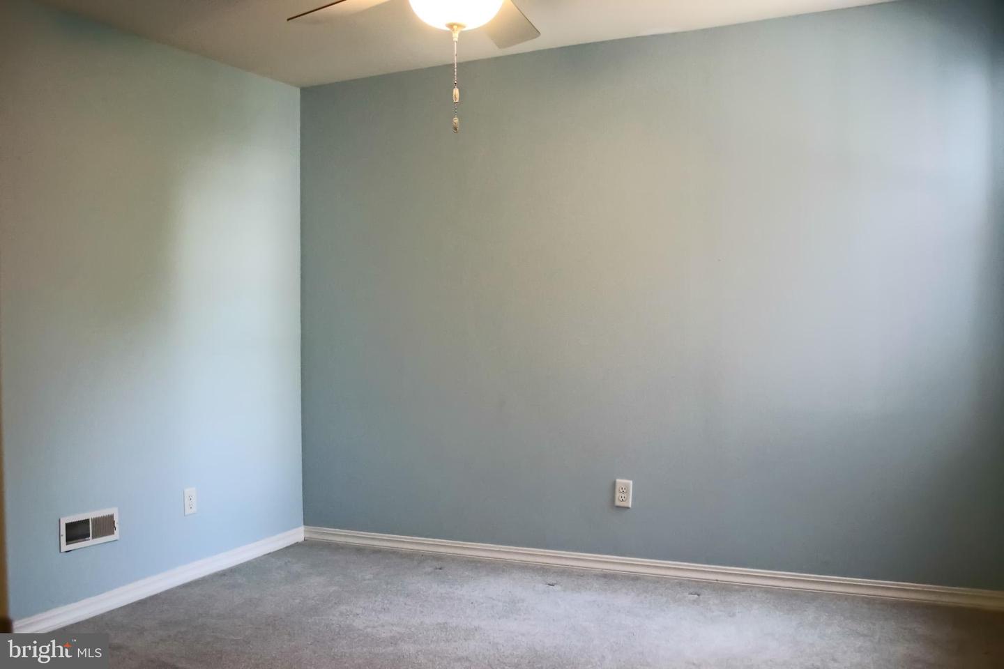 4929 Sansom St Property Photo 11