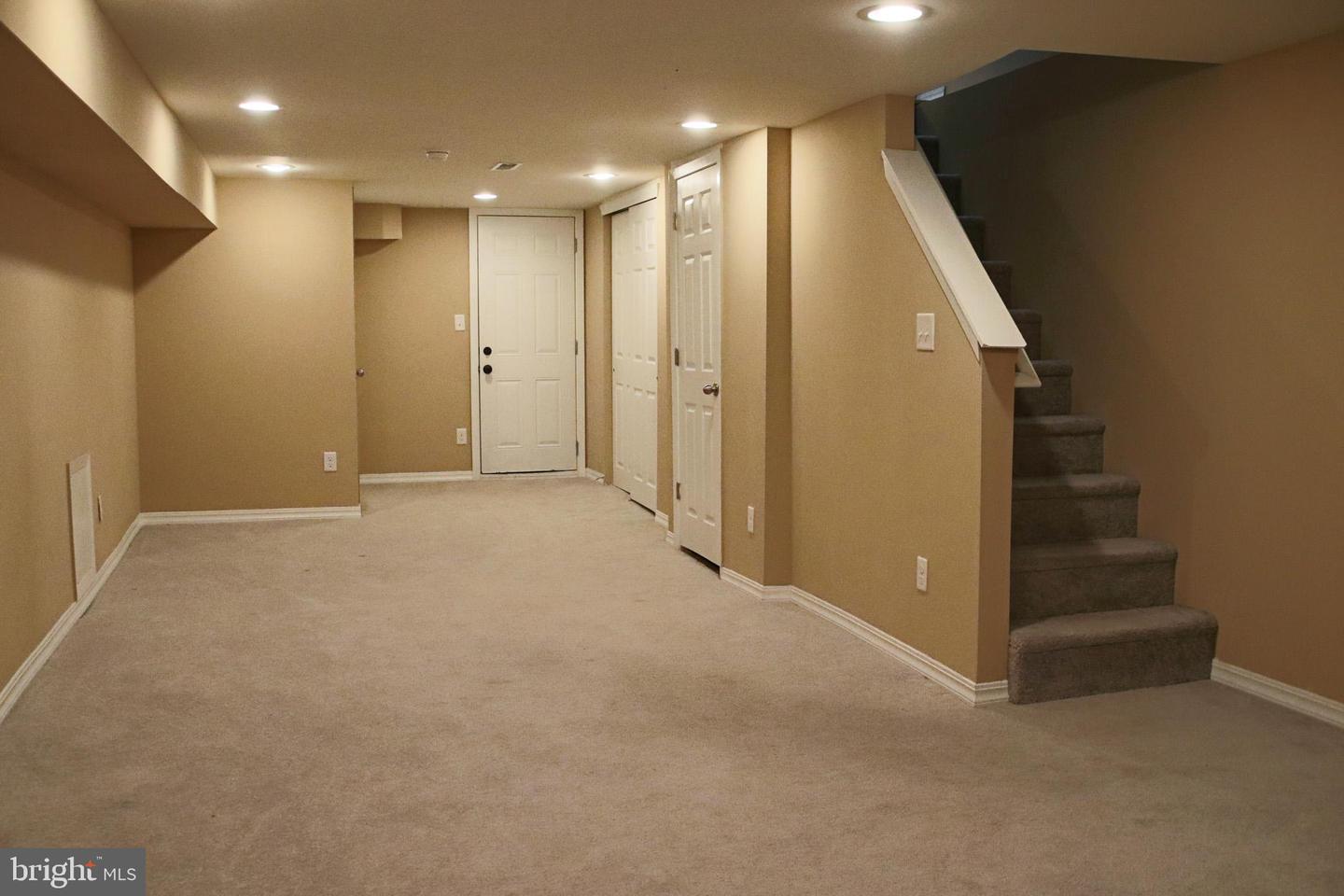 4929 Sansom St Property Photo 14