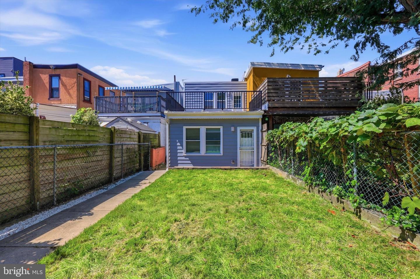 2649 E Clearfield St #unit A (1st Floor) Property Photo 12