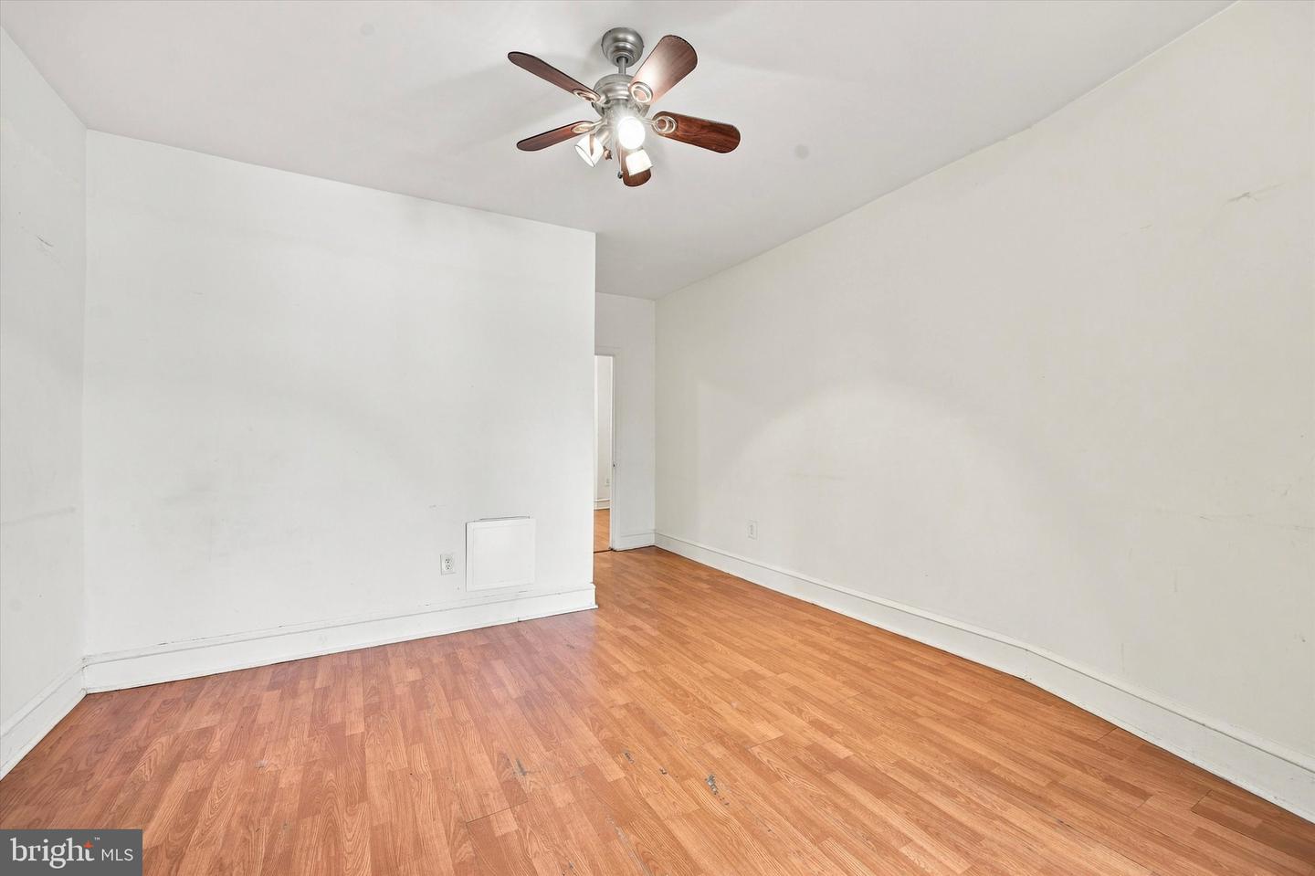 6740 Ogontz Ave Property Photo 4