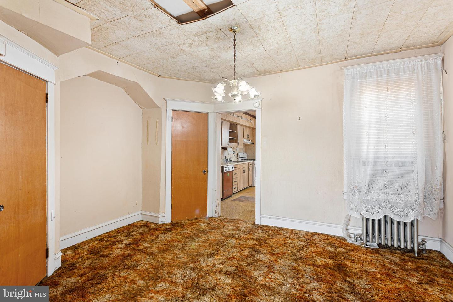 6222 Brous Ave Property Photo 5
