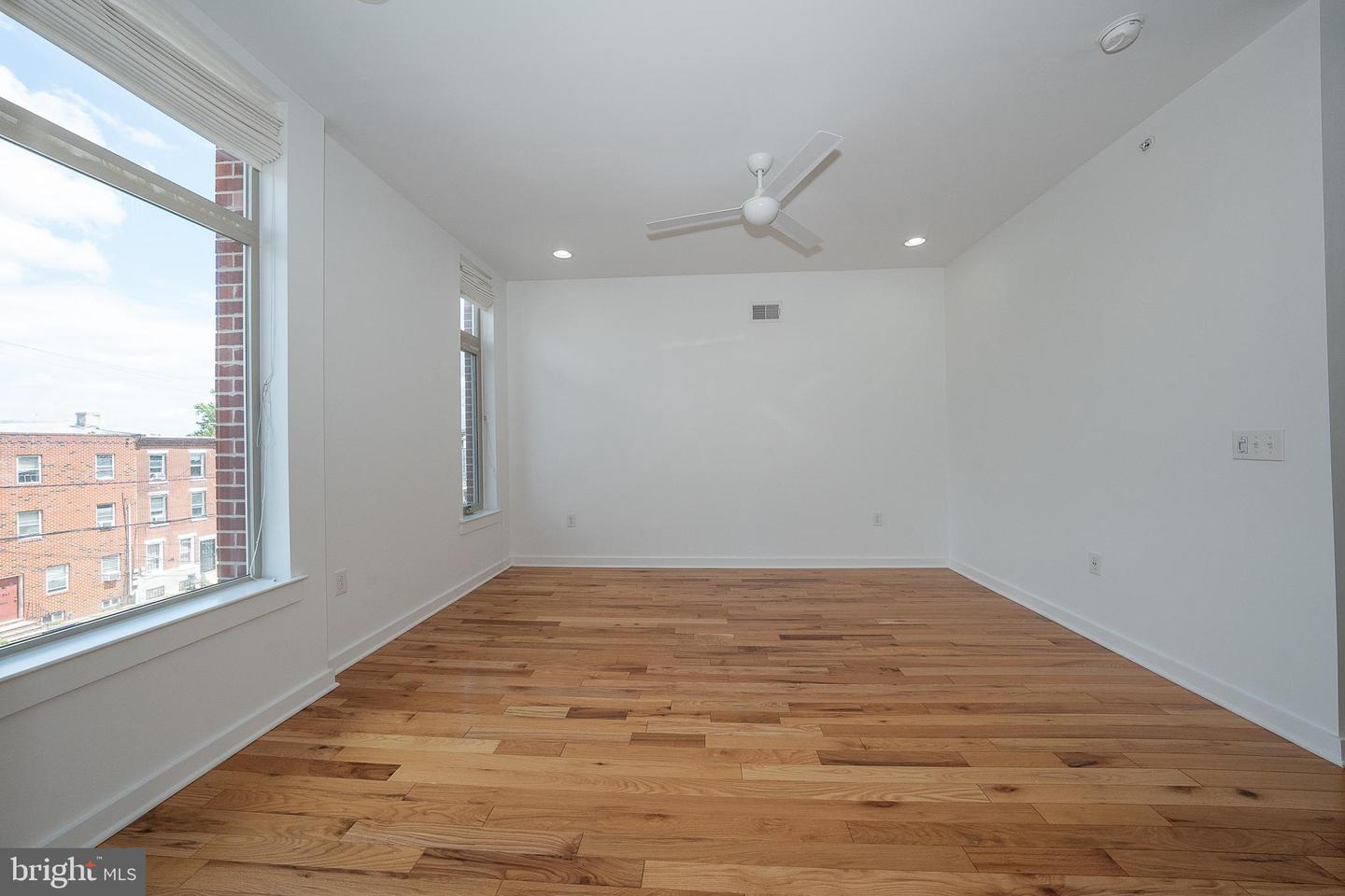 2350 E York St Property Photo 44