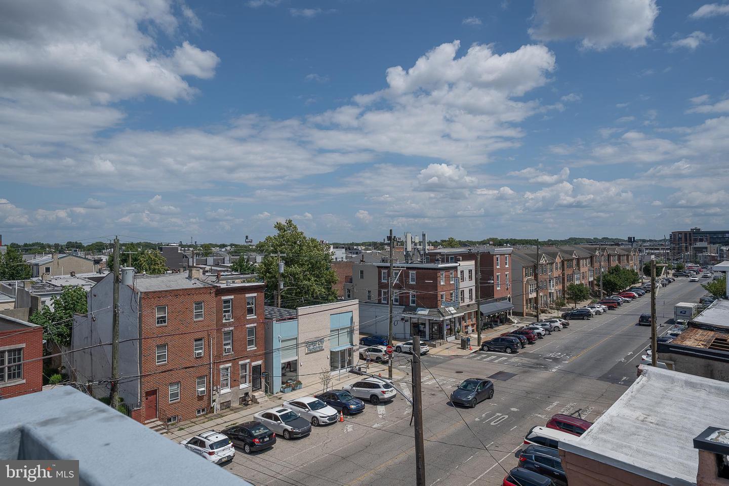 2350 E York St Property Photo 60