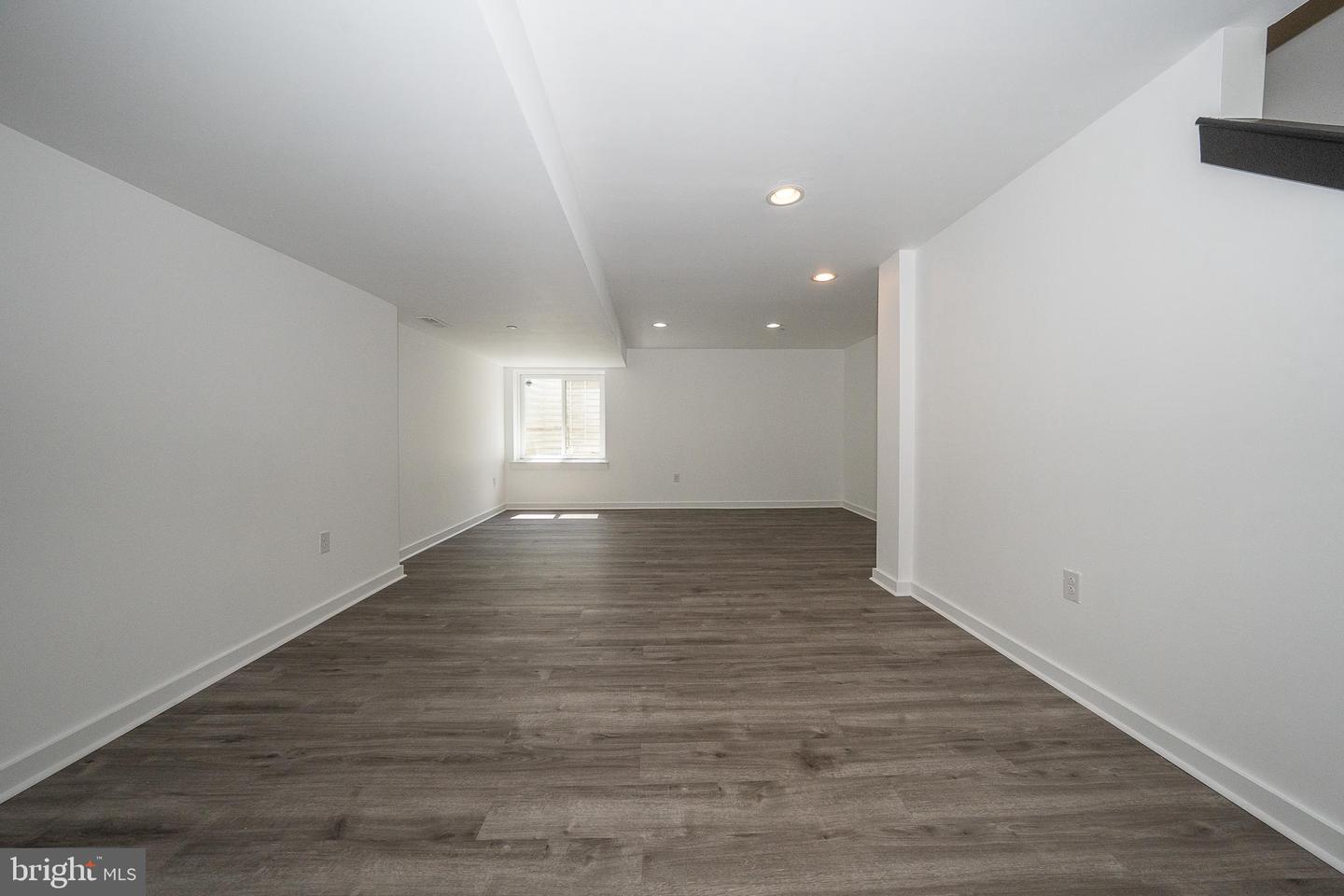 2350 E York St Property Photo 66