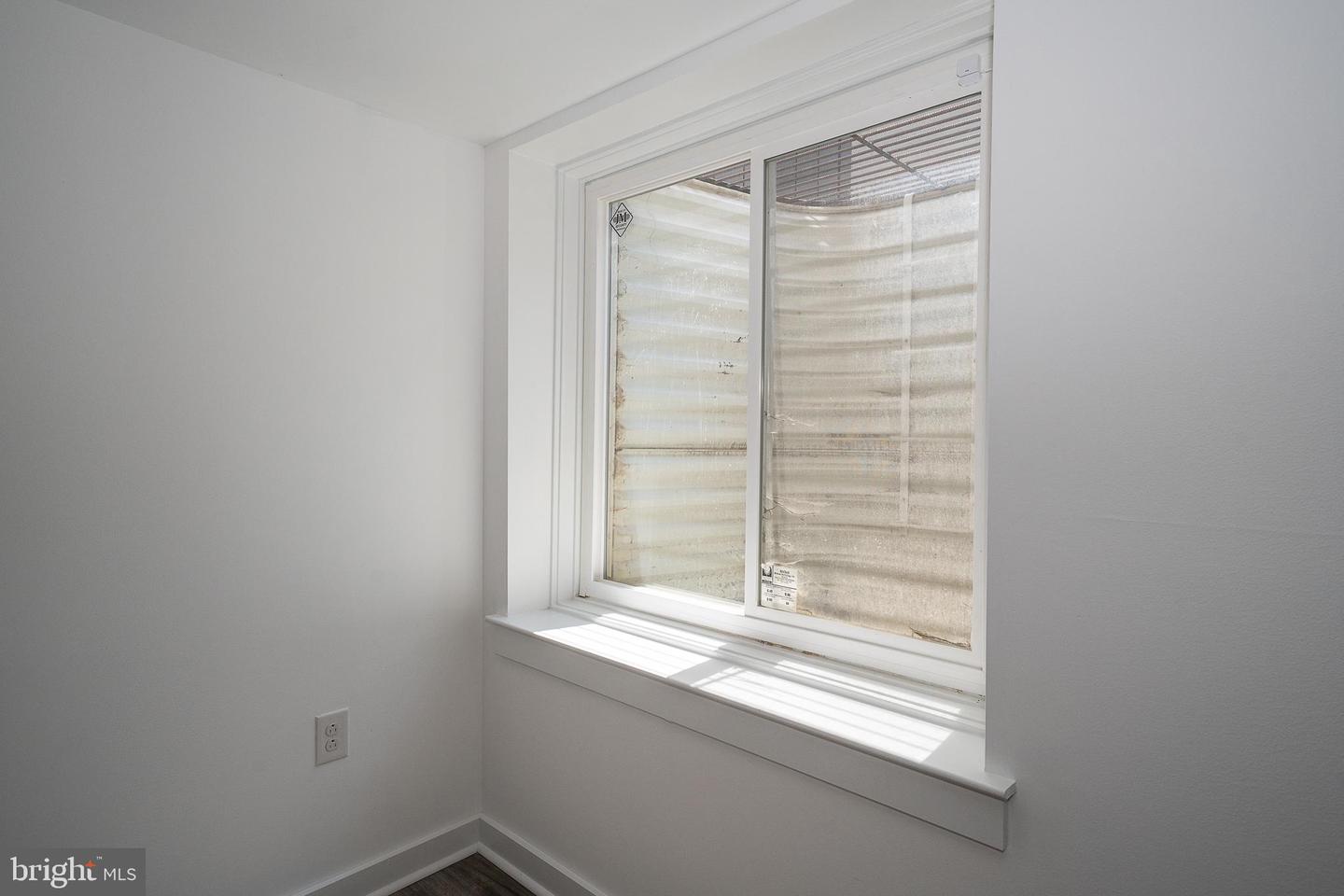 2350 E York St Property Photo 71