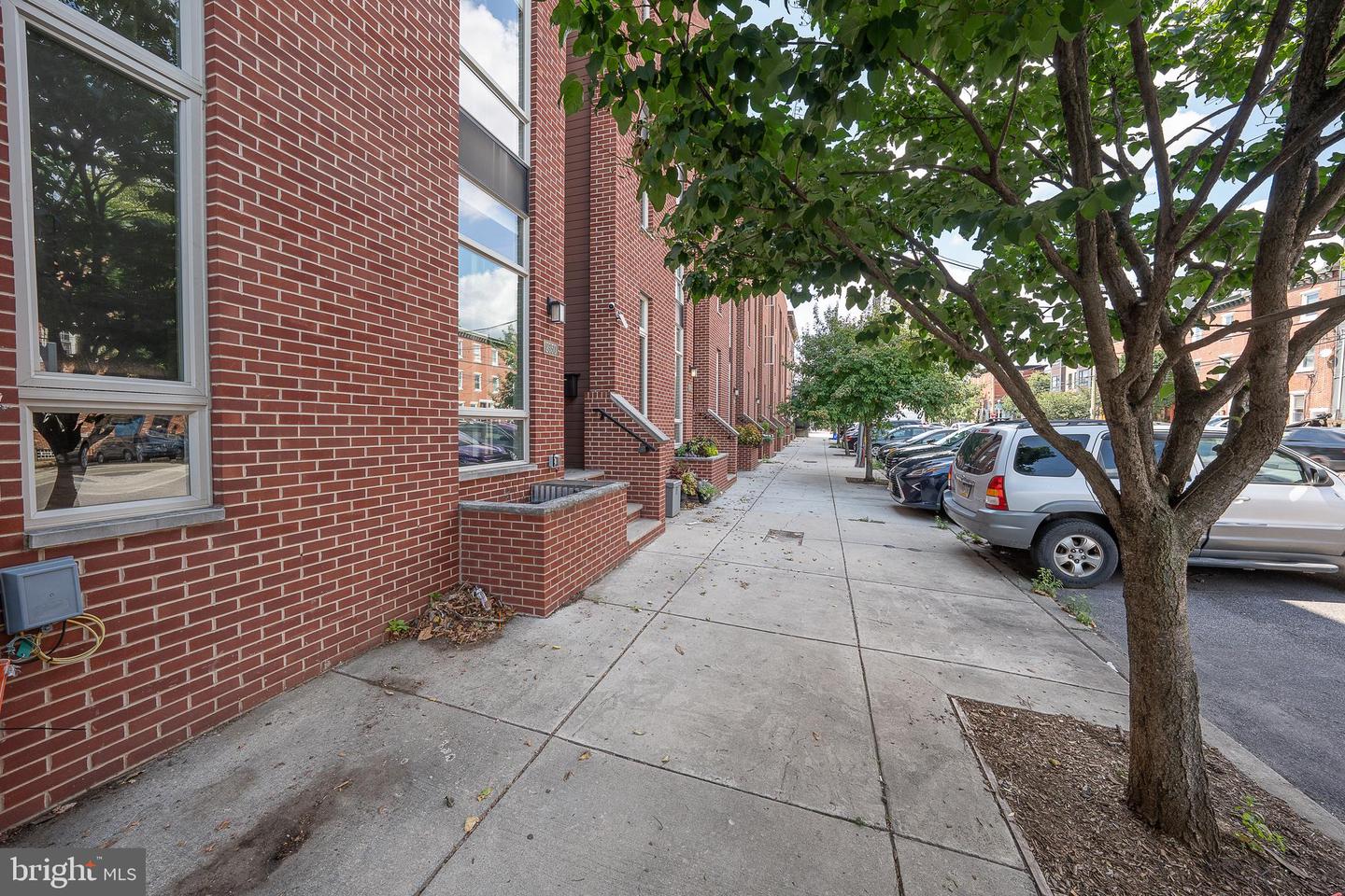 2350 E York St Property Photo 79