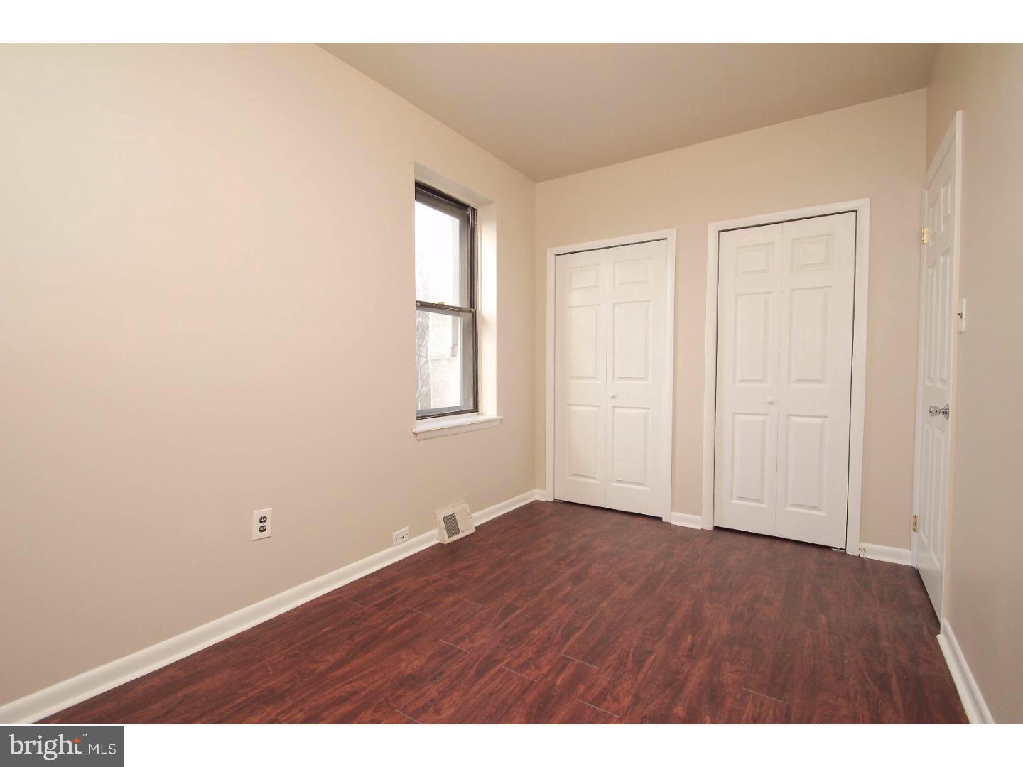 1734 W Diamond St #2 Property Photo 16