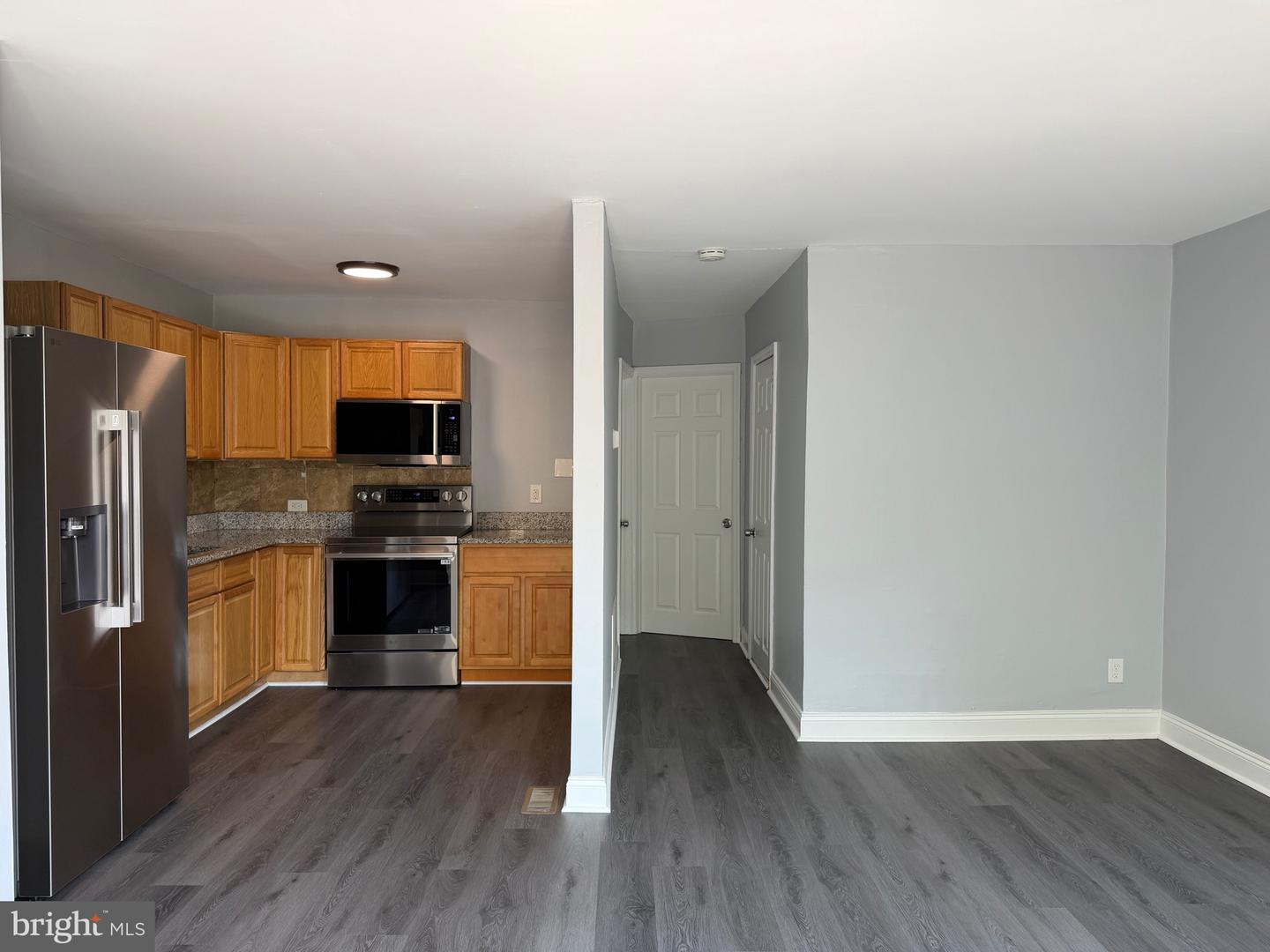 5922 Bustleton Ave Property Photo 2