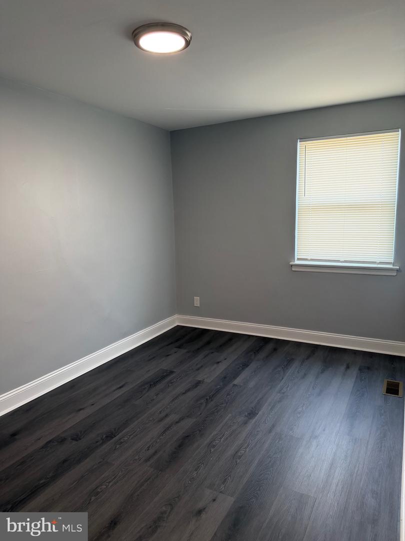 5922 Bustleton Ave Property Photo 6
