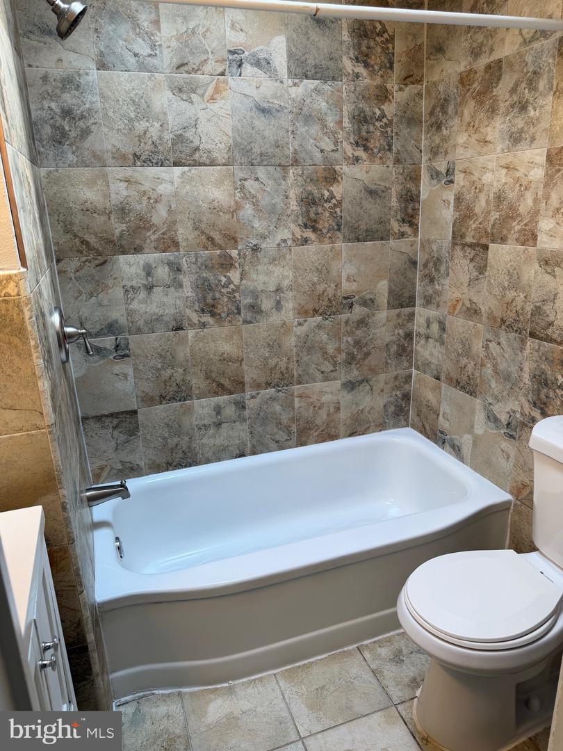 5922 Bustleton Ave Property Photo 8