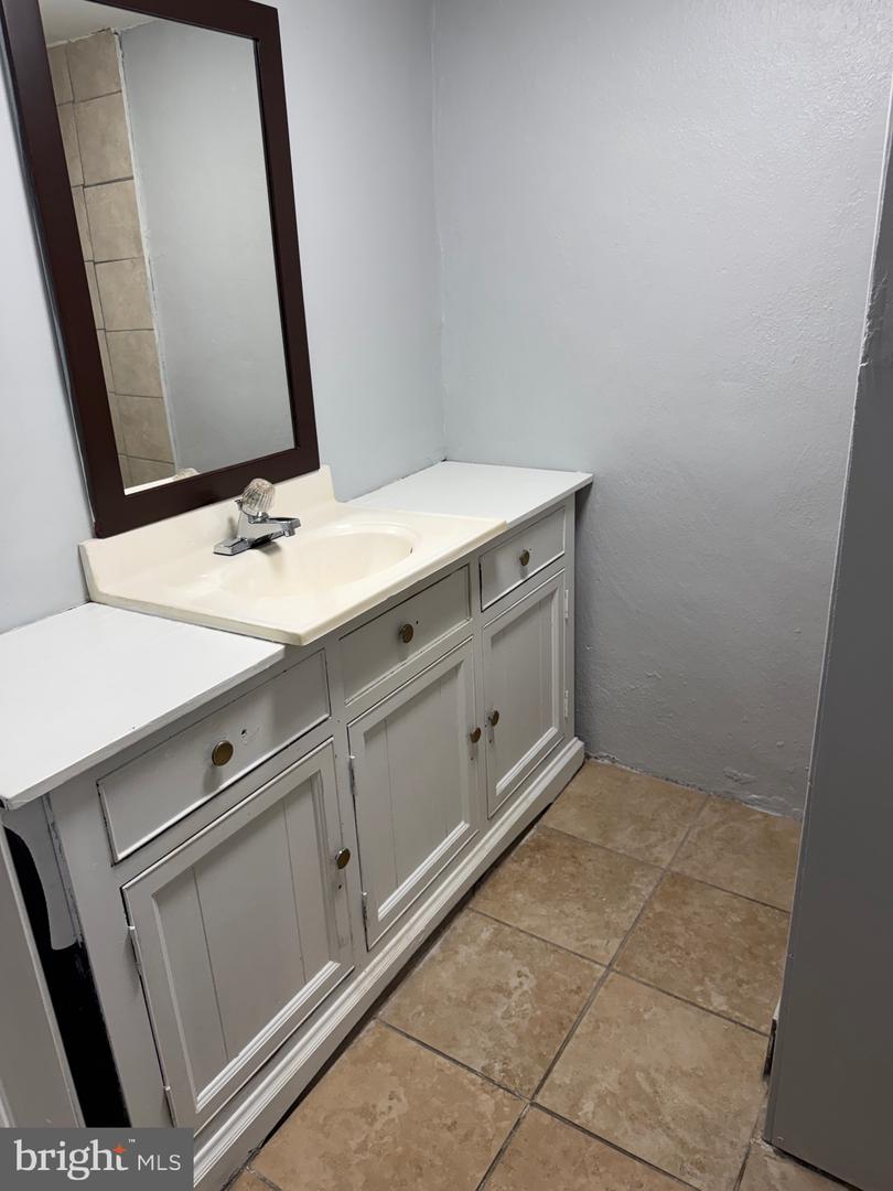 5922 Bustleton Ave Property Photo 14