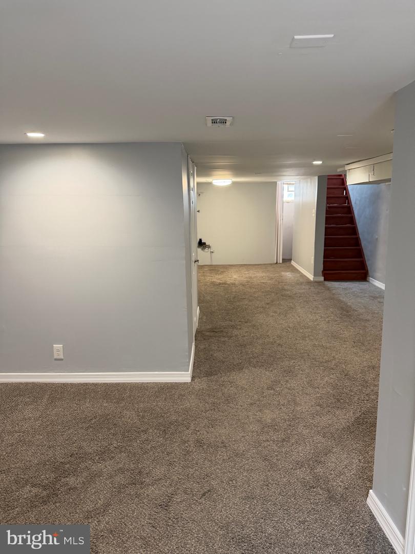 5922 Bustleton Ave Property Photo 16