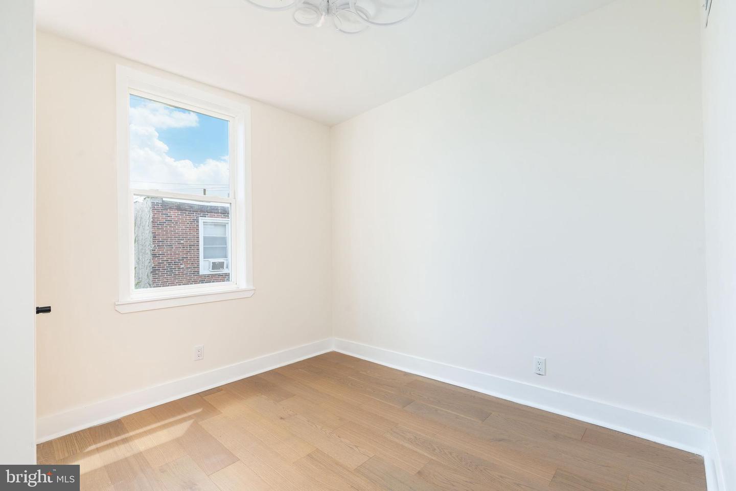2965 Janney St Property Photo 15