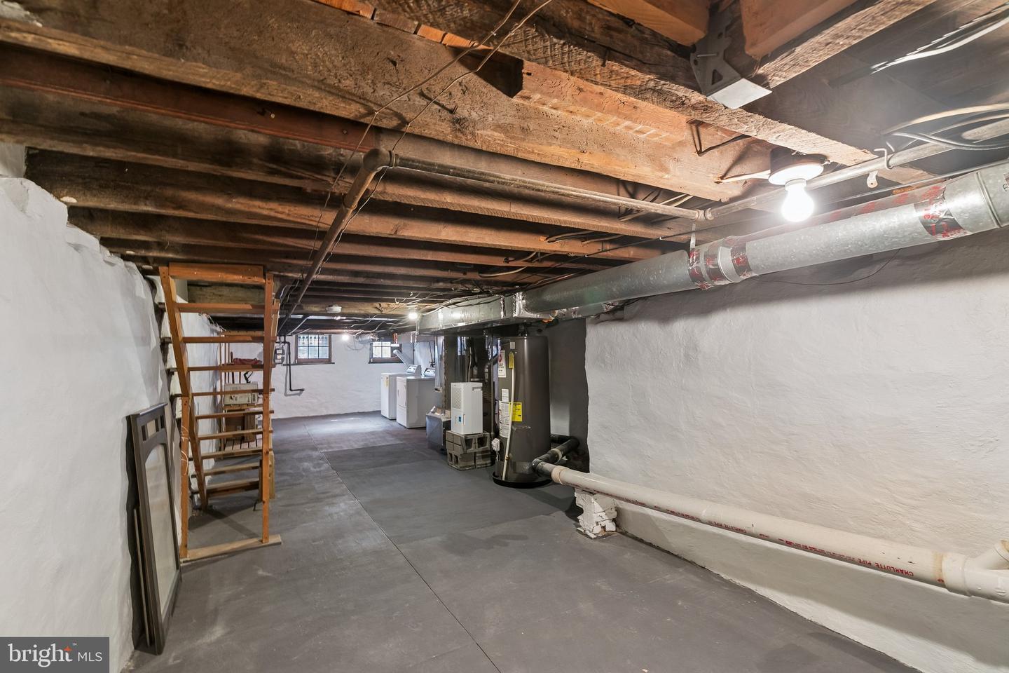 621 S Bambrey St Property Photo 33