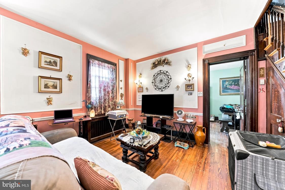 2116 W Passyunk Ave Property Photo 10