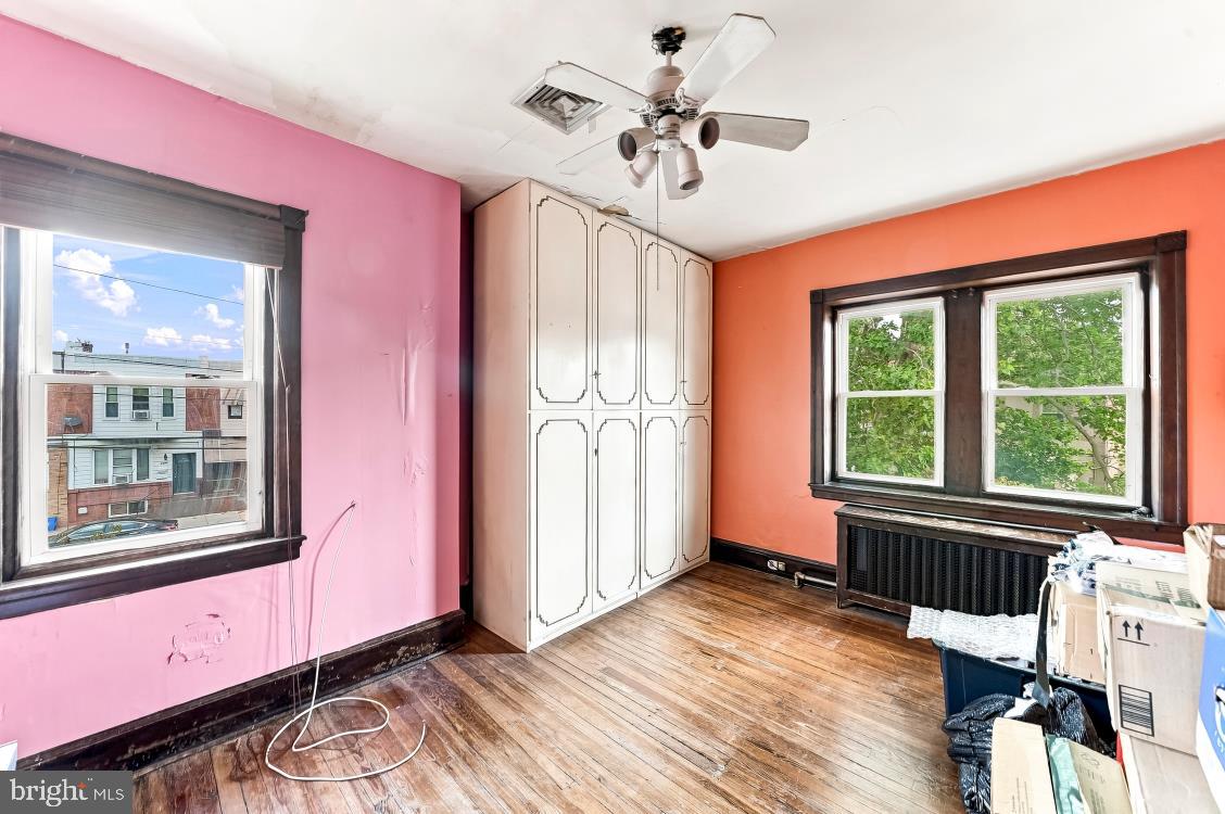 2116 W Passyunk Ave Property Photo 19