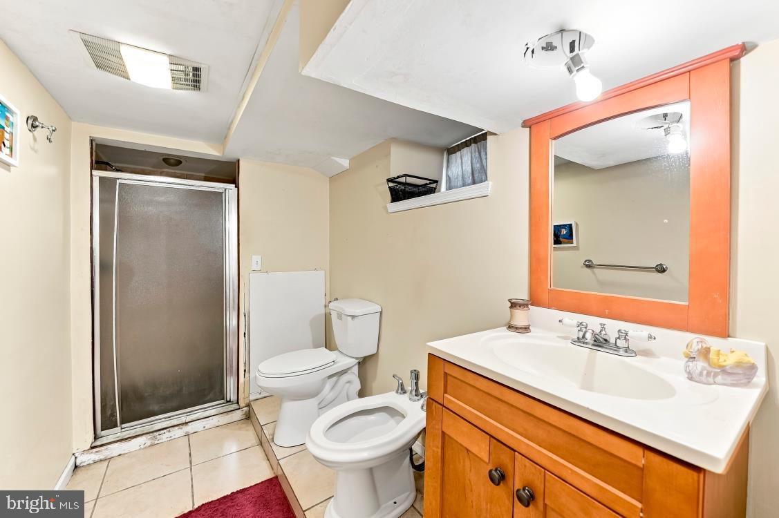 2116 W Passyunk Ave Property Photo 27