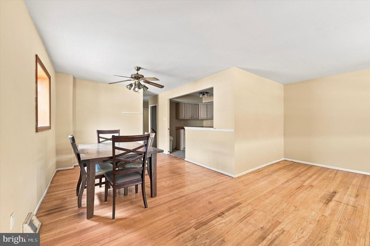 10209 W Keswick Rd Property Photo 4