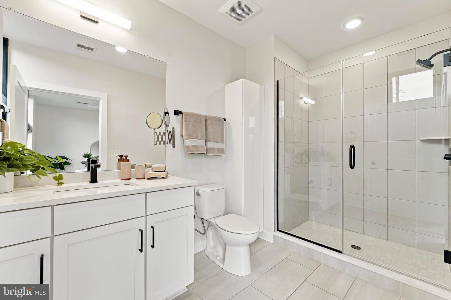 4529 Riverside Way Property Photo 17