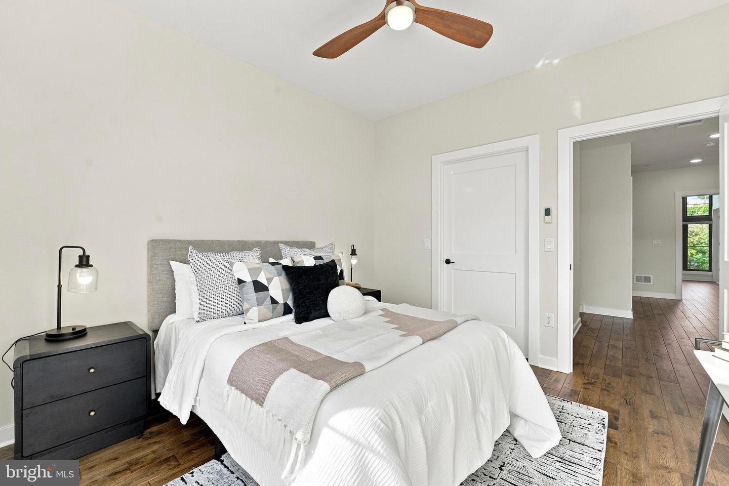 4529 Riverside Way Property Photo 23