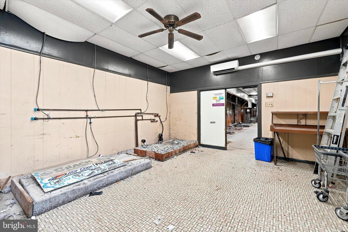 4273-4275 Frankford Ave Property Photo 16