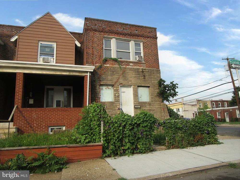 2600 S Carroll St Property Photo 2