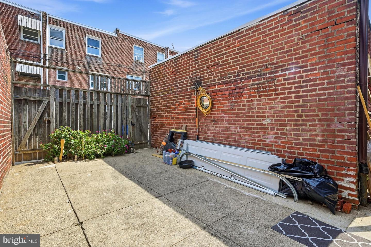 213 E Comly St Property Photo 21