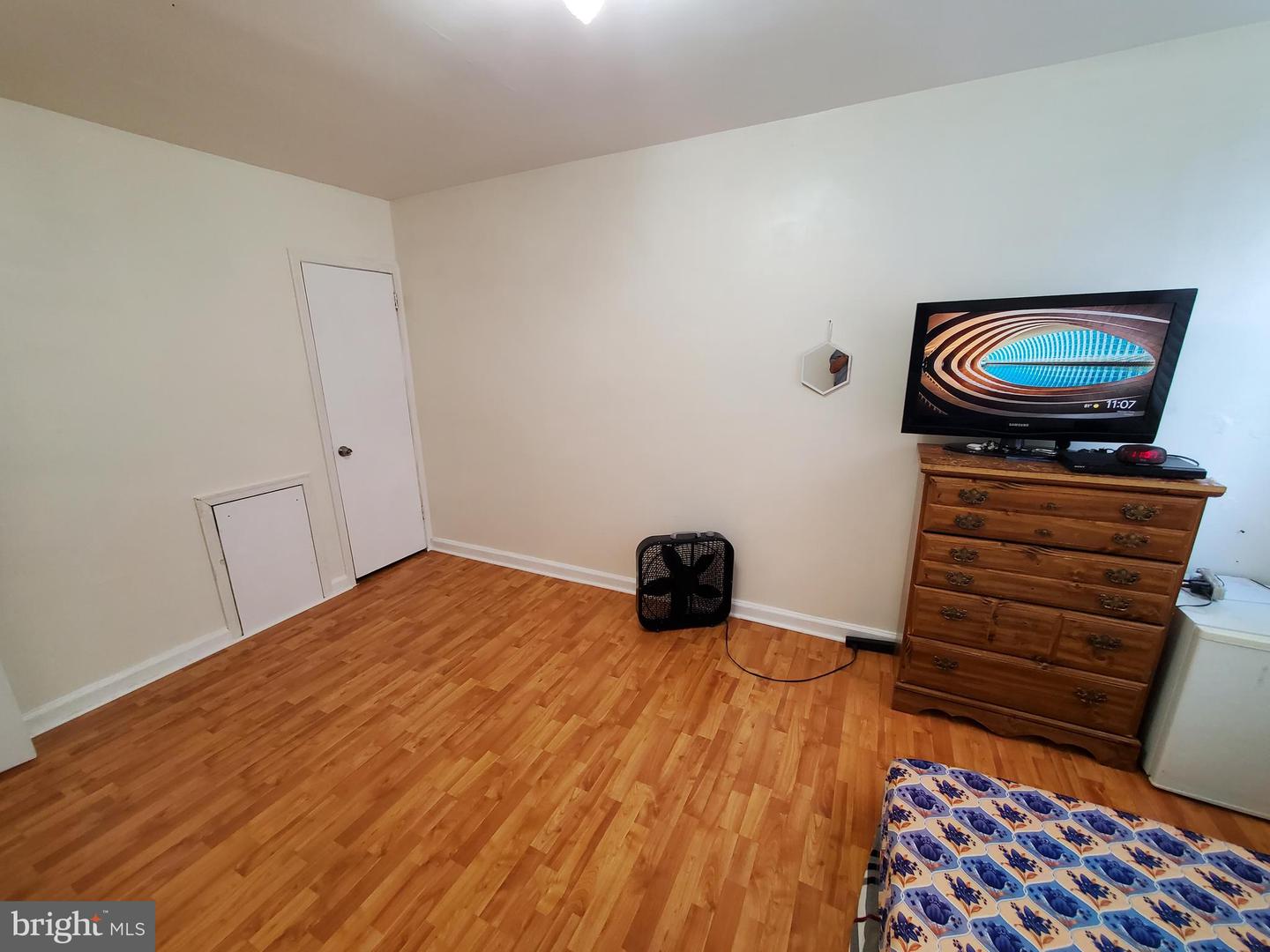 1053 Levick St Property Photo 18