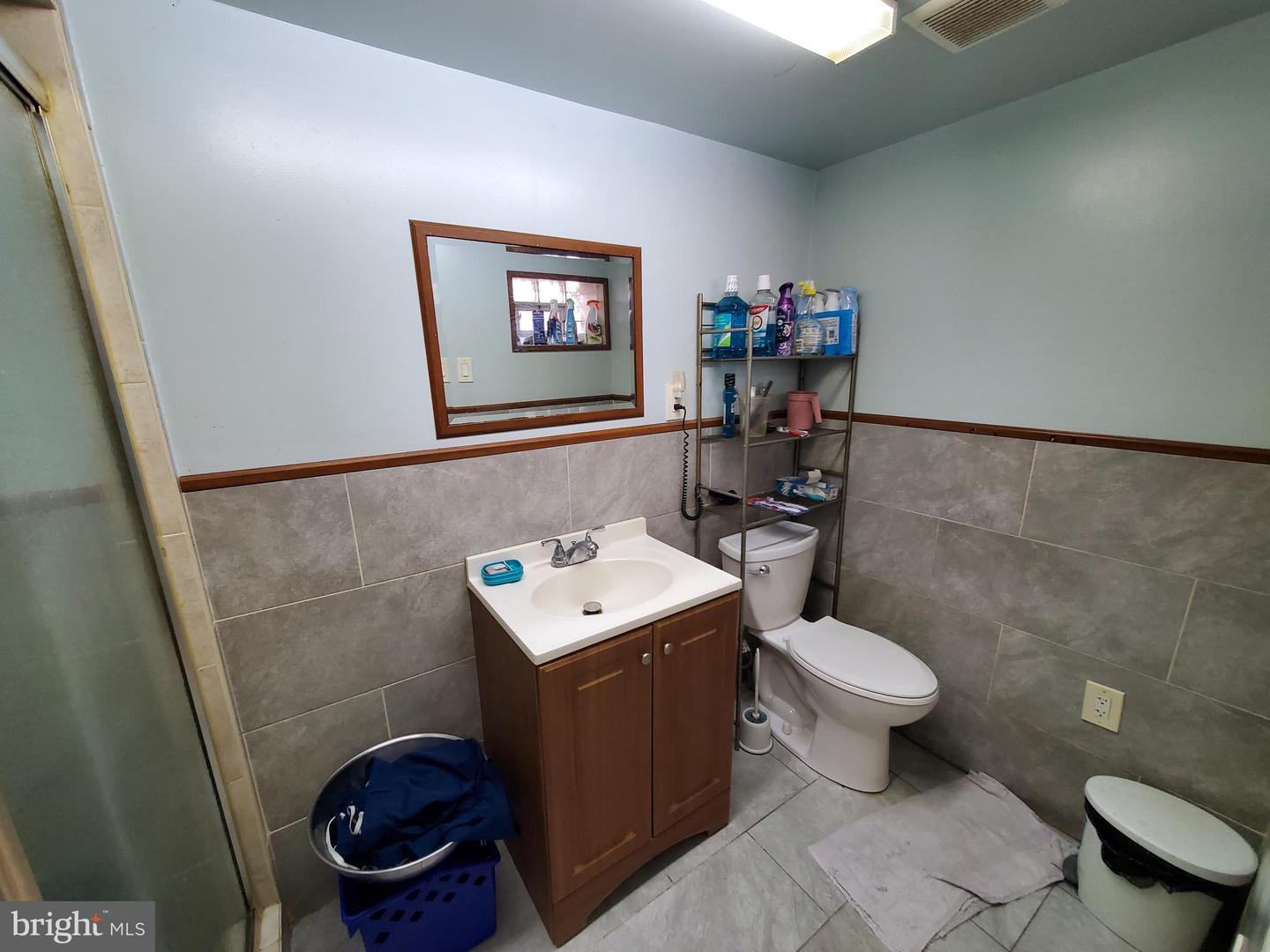 1053 Levick St Property Photo 26