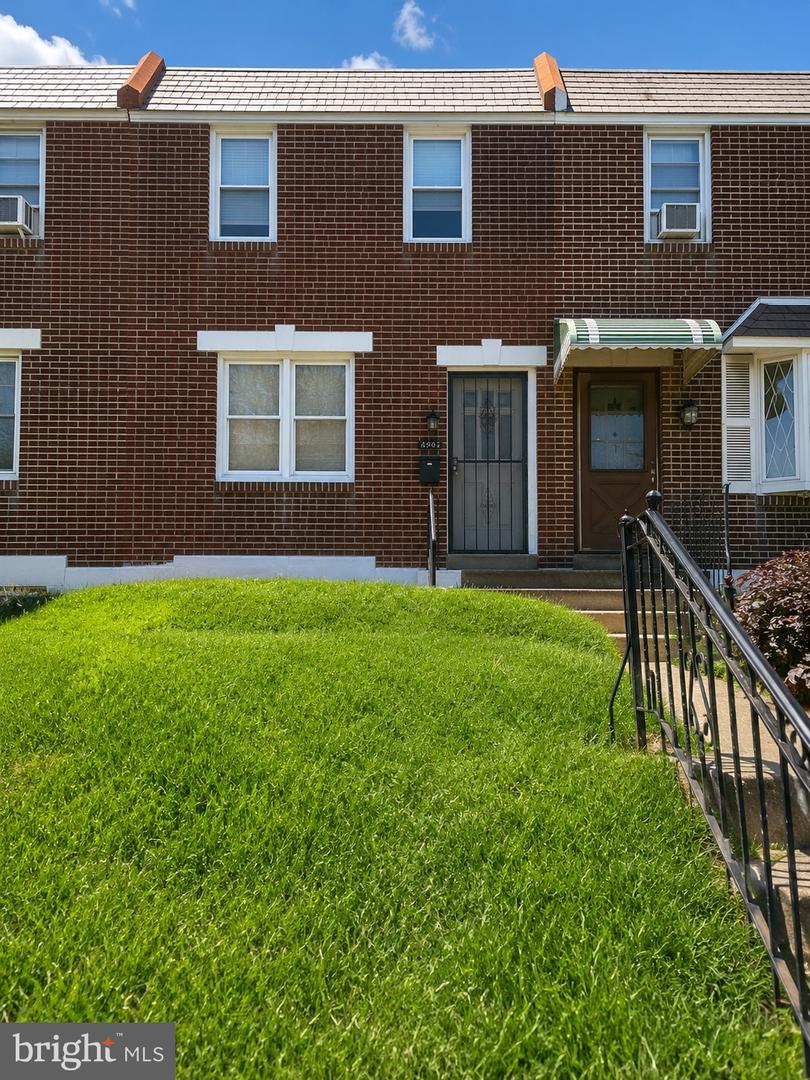 6032 Frontenac St Property Photo 1