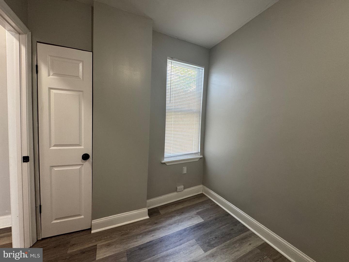 3205 Latona St Property Photo 12