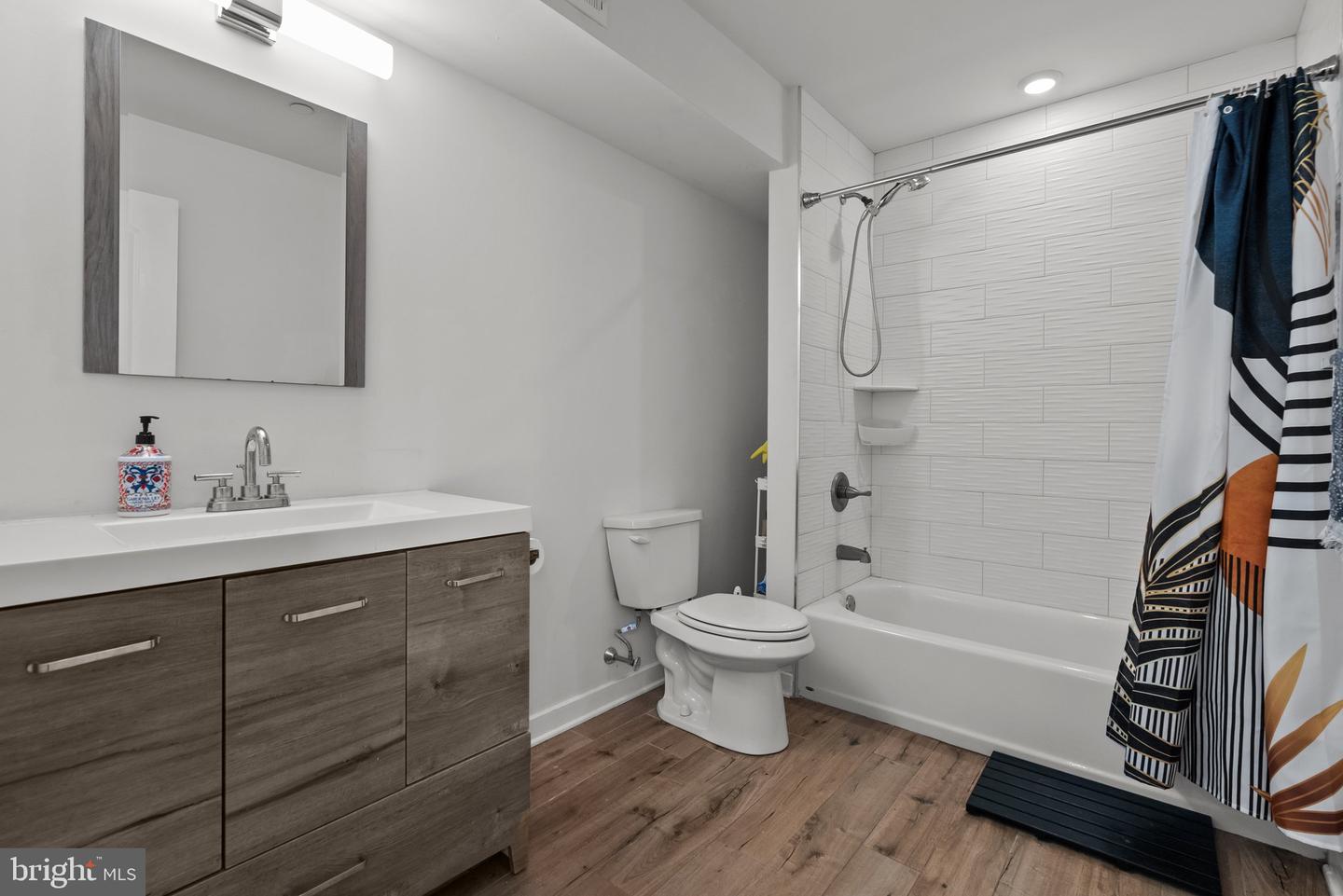 1213 N 15th St #a Property Photo 11