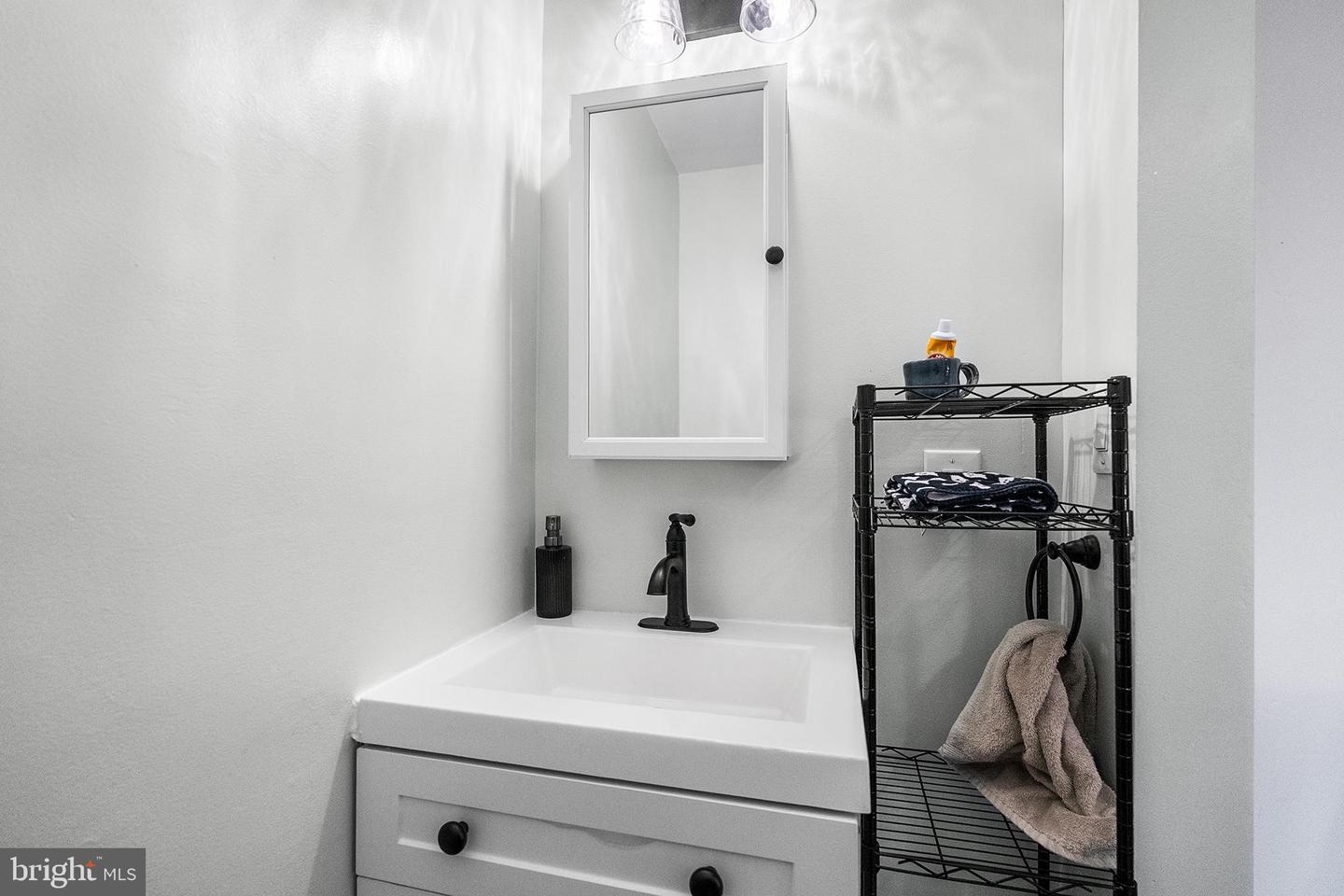 2514 Tilton St Property Photo 12