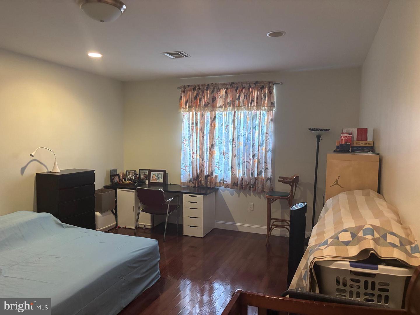 1018 W Lehigh Ave Property Photo 11