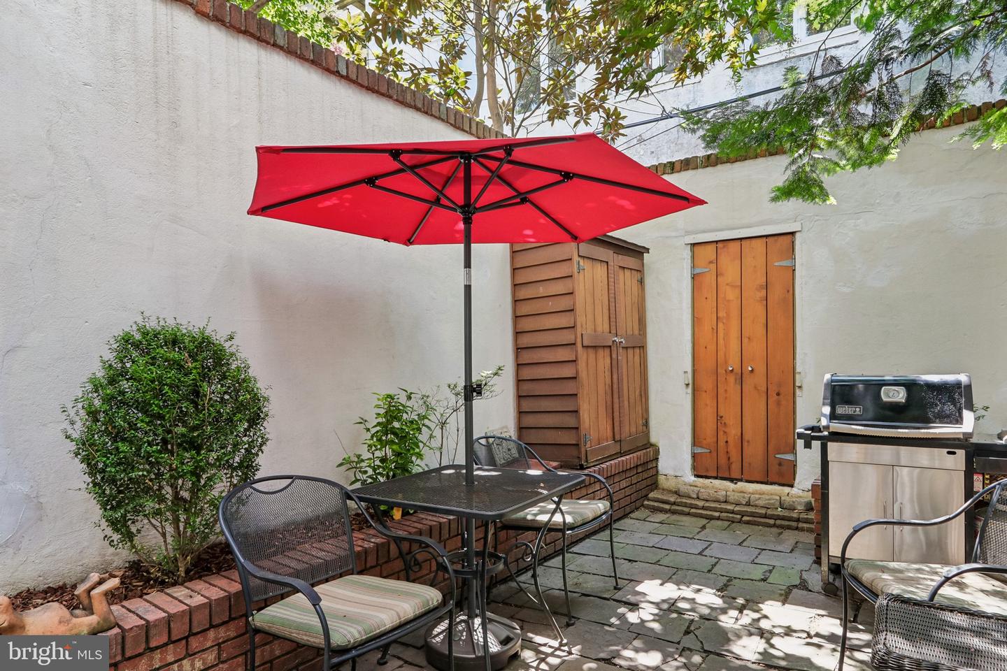 2014 Lombard St Property Photo 18