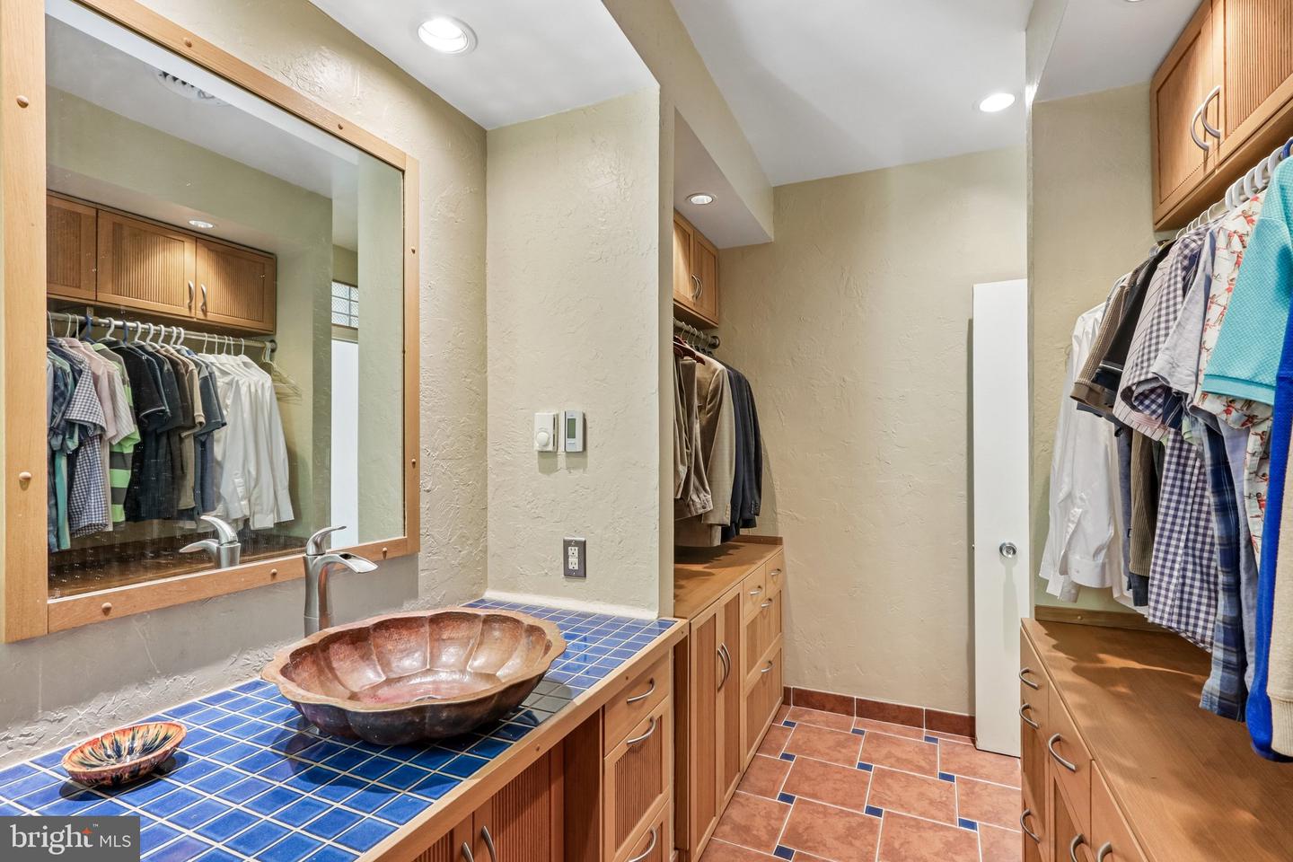 2014 Lombard St Property Photo 33