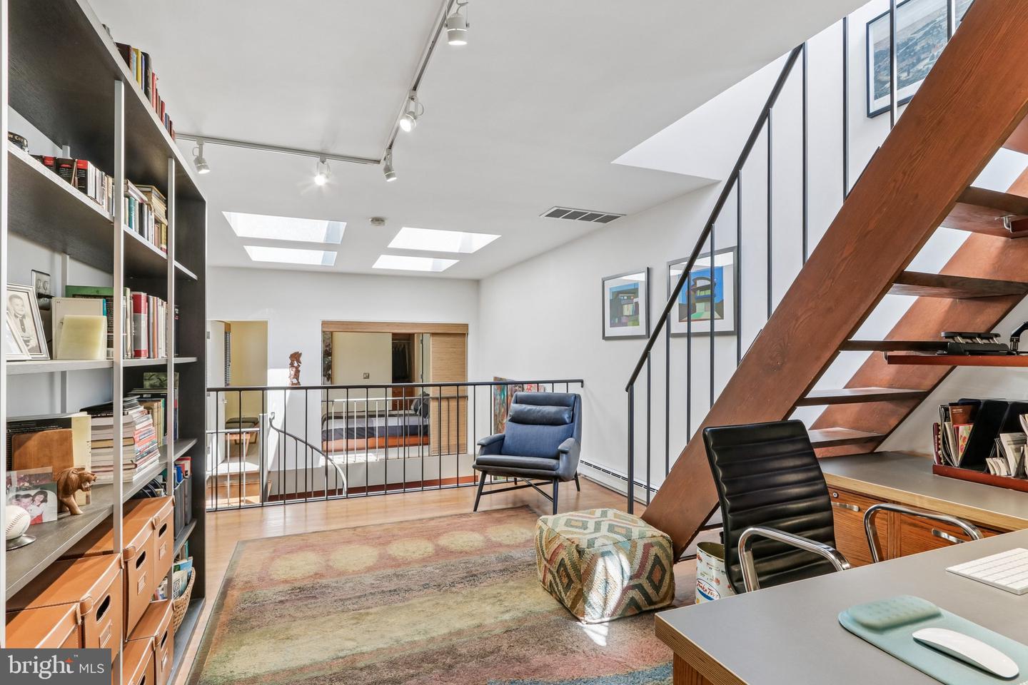 2014 Lombard St Property Photo 38