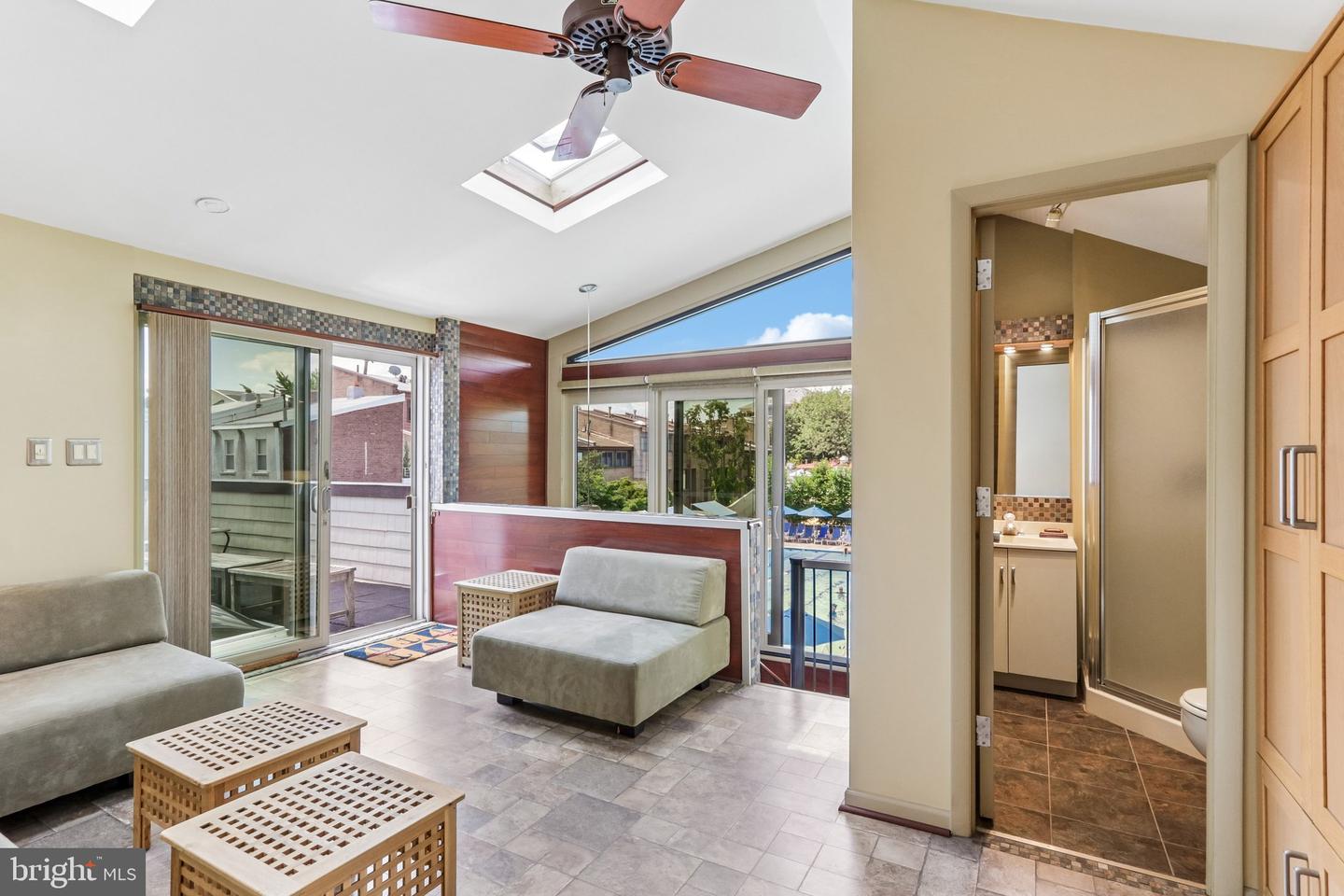 2014 Lombard St Property Photo 46