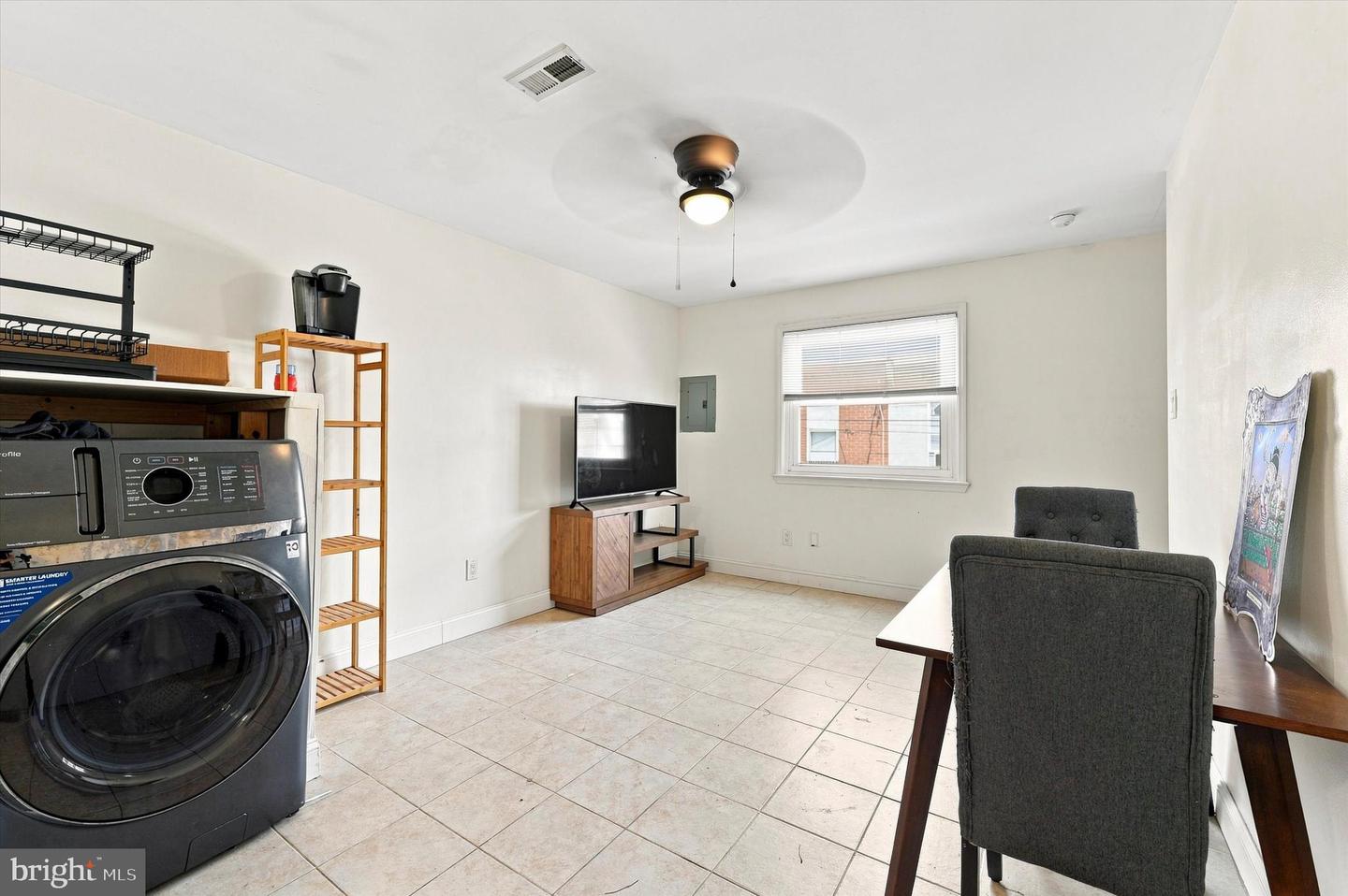 406 Pierce St Property Photo 13