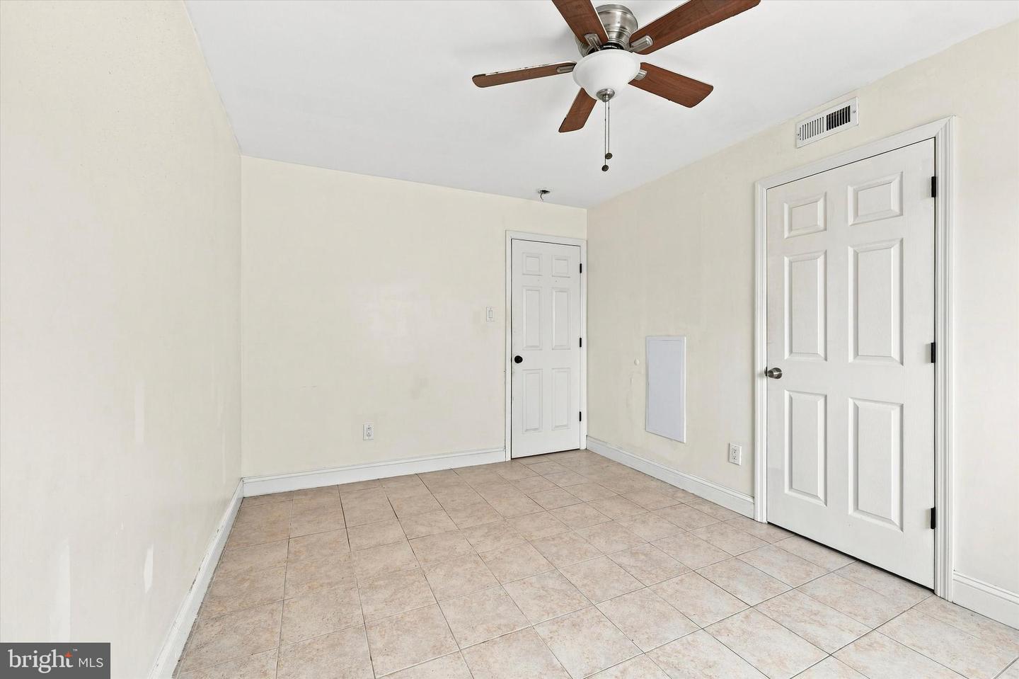 406 Pierce St Property Photo 21