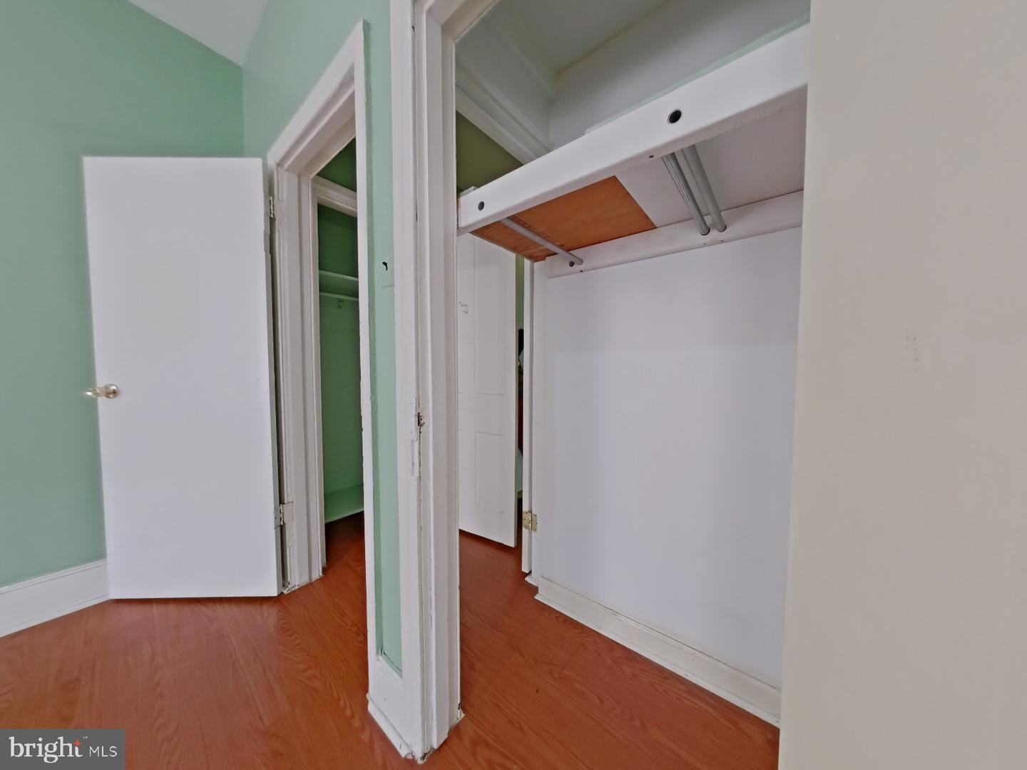 529 Tree St Property Photo 12