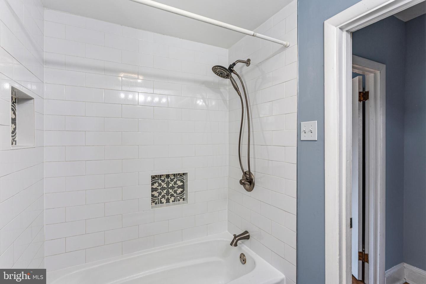 1705 S Bancroft St Property Photo 19