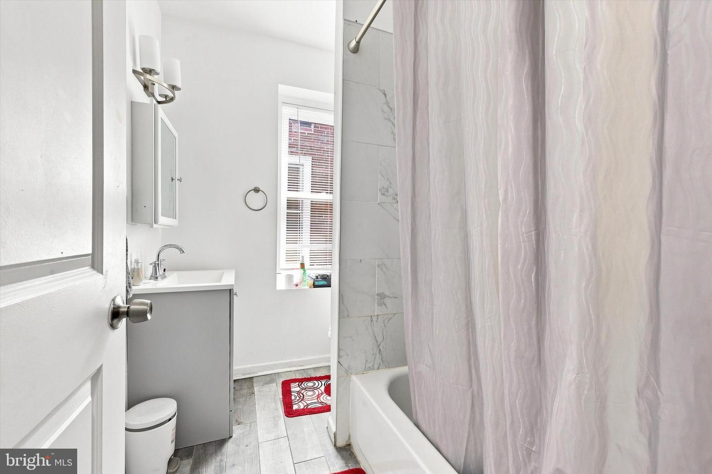 5304 Chestnut St Property Photo 16