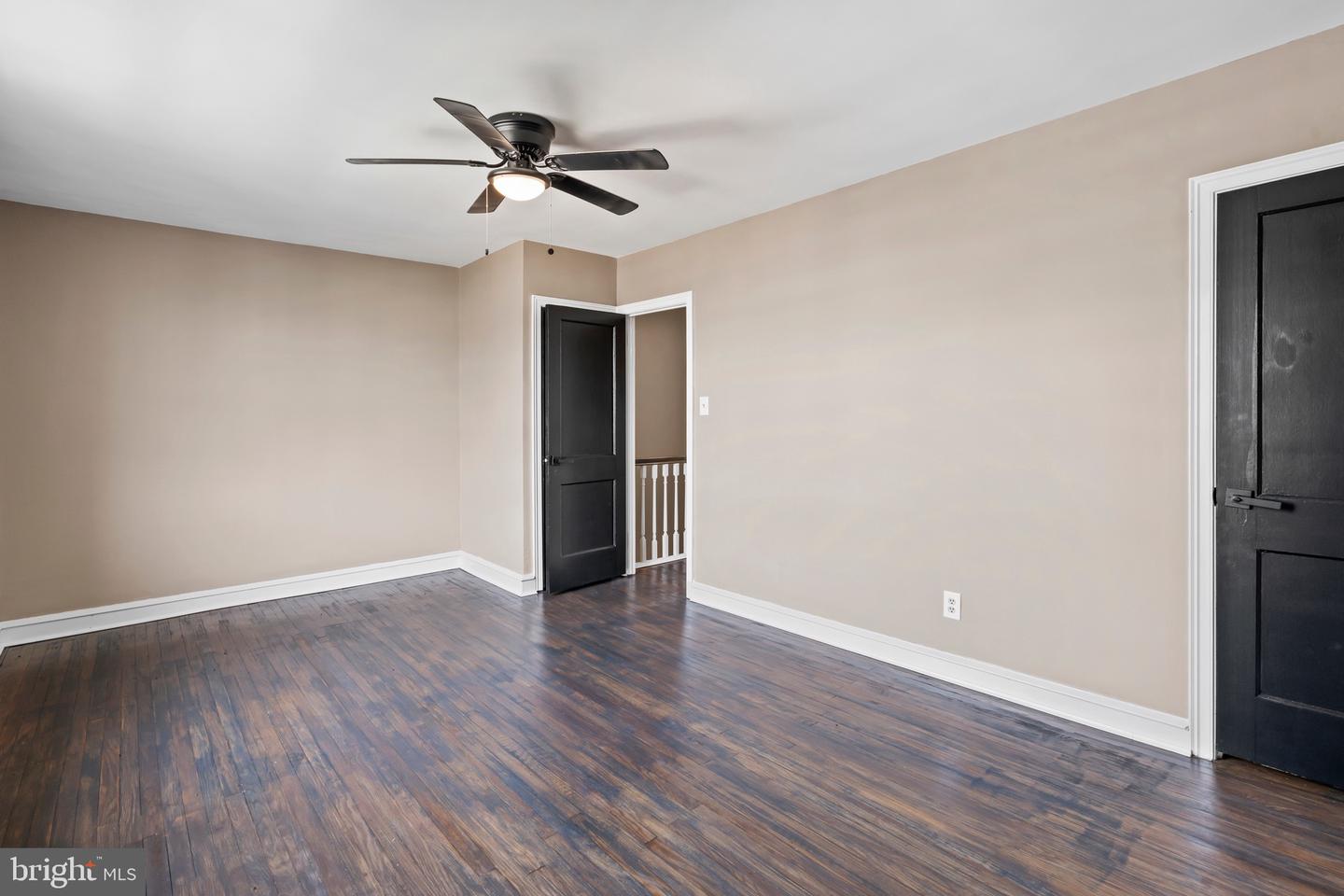 7538 Rugby St Property Photo 18