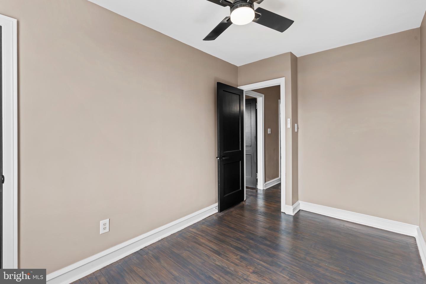 7538 Rugby St Property Photo 22