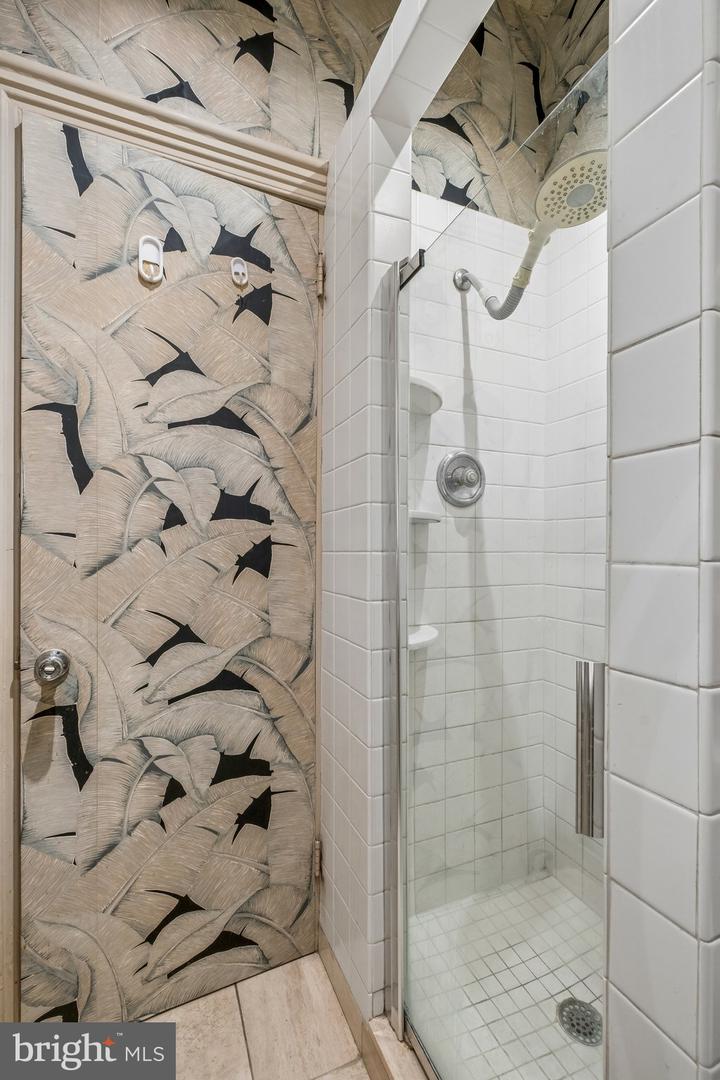 2217 Locust St Property Photo 41