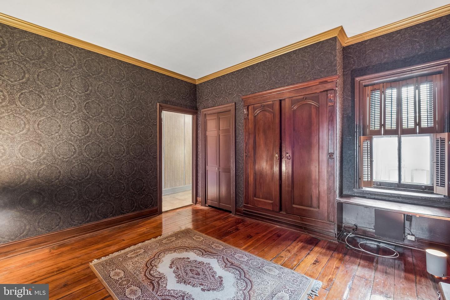 2217 Locust St Property Photo 53