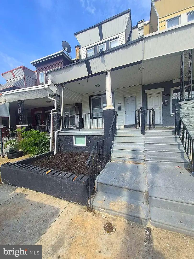 6010 N Lambert St Property Photo 1