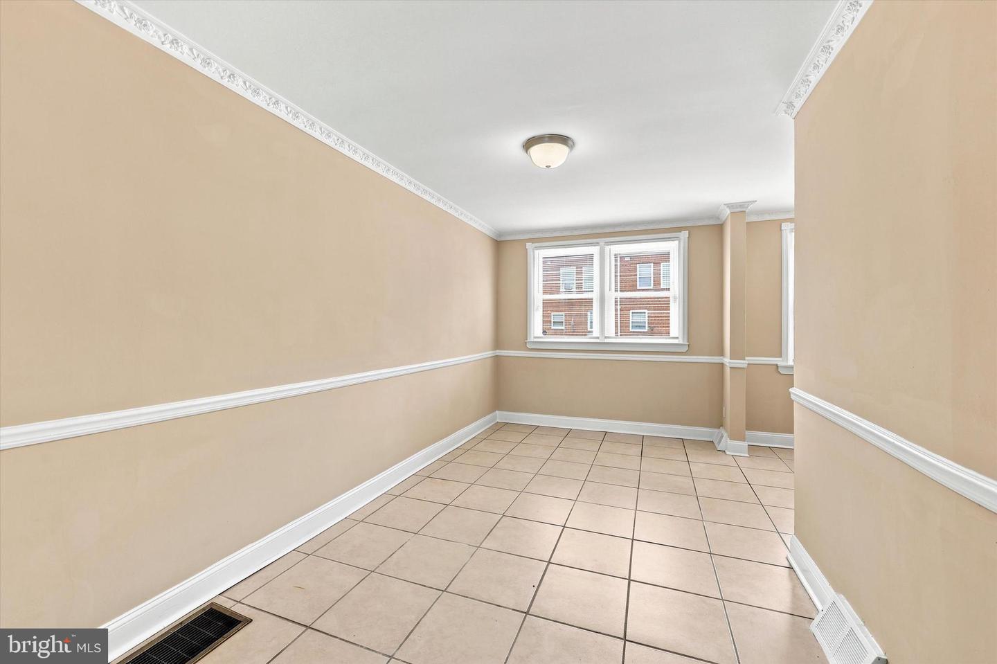 8766 Ditman St Property Photo 6