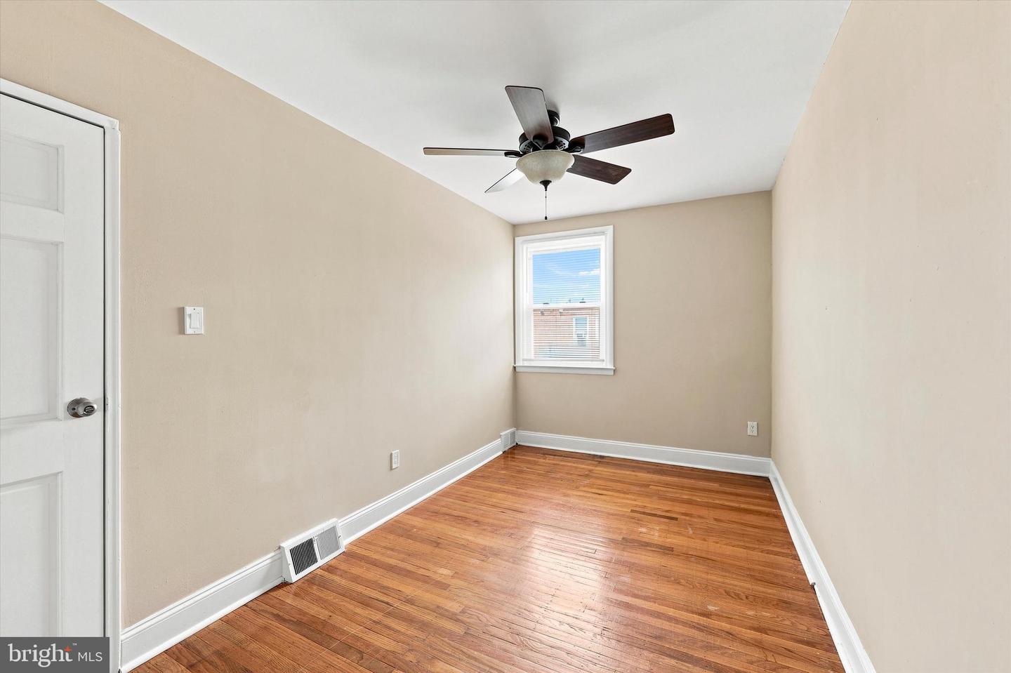 8766 Ditman St Property Photo 15